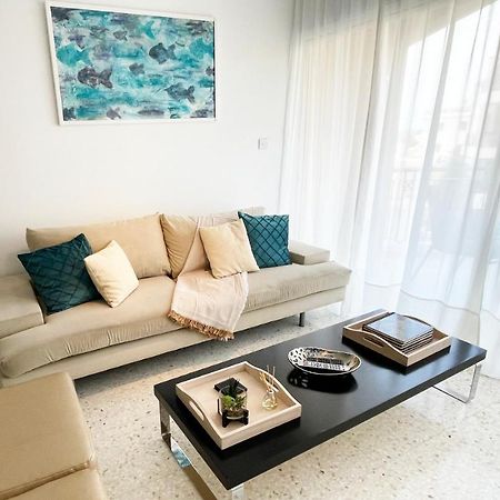Direct Sea View & Quality Bed - Kings Palace 1 Bed Paphos Exterior foto