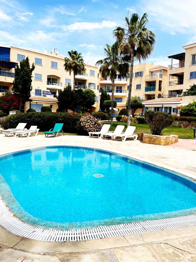 Direct Sea View & Quality Bed - Kings Palace 1 Bed Paphos Exterior foto